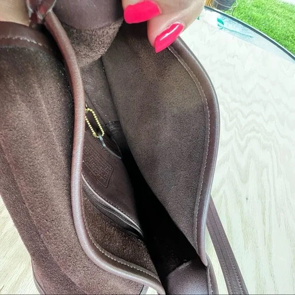 Coach Vintege Crossbody Bag - Picture 15 of 16